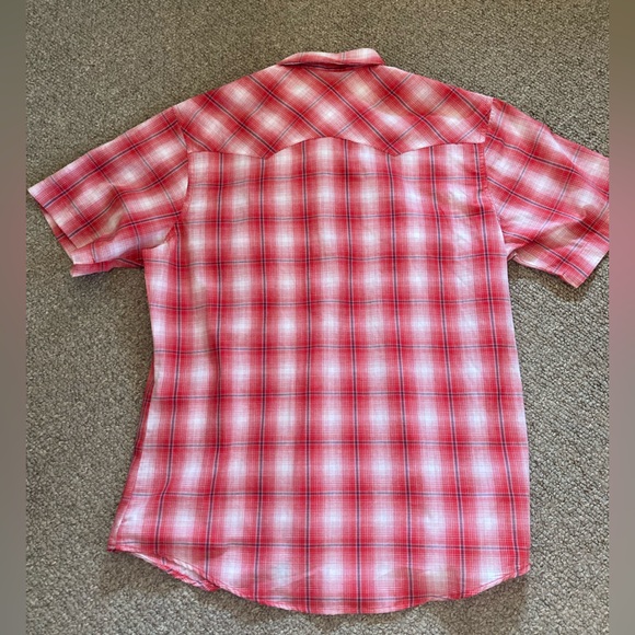 Wrangler Wrancher Western Shirt Pearl Snap Size Large Red Plaid Short Sleeves - Picture 2 of 9